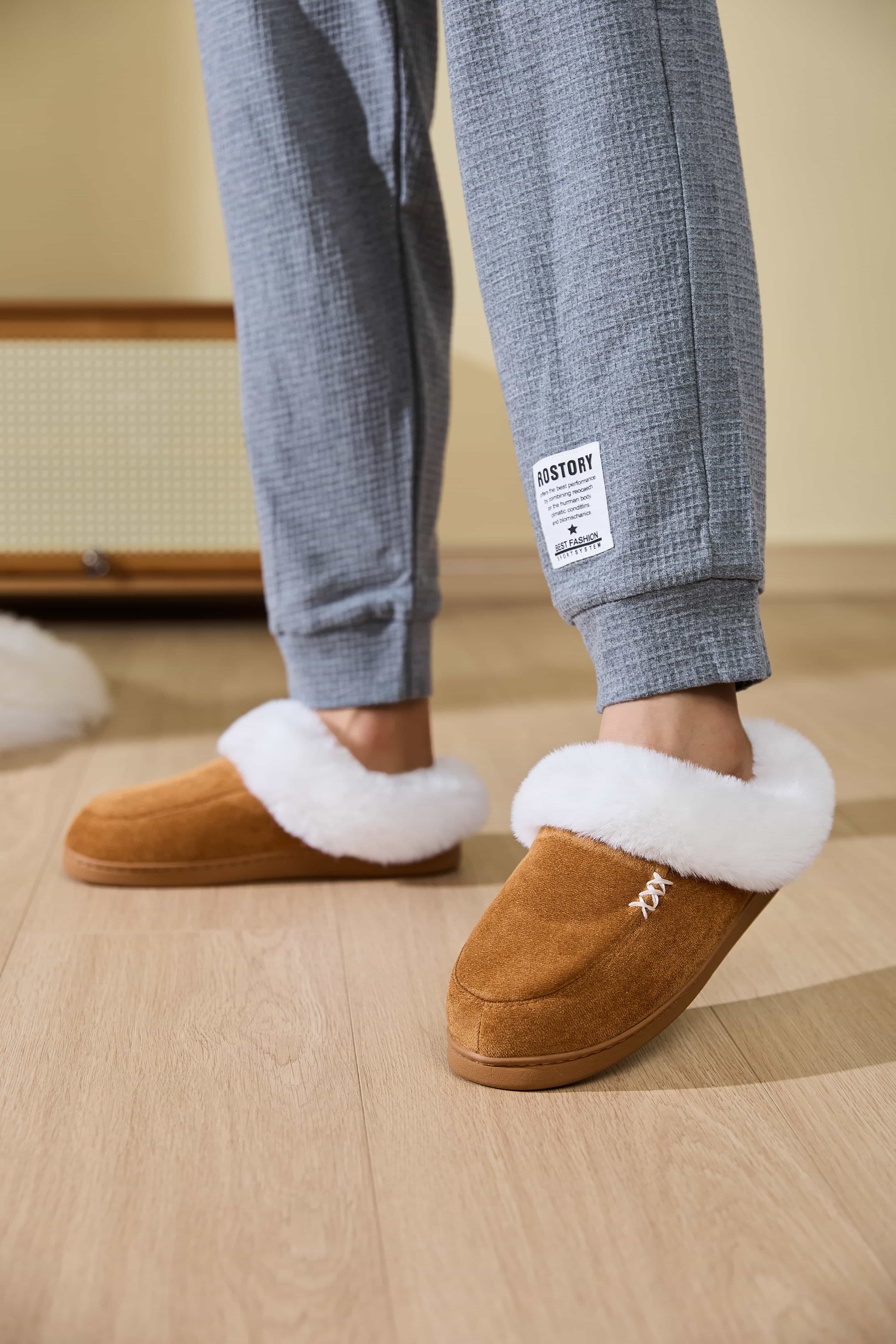 Fluff Trim Round Toe Flat Slippers.