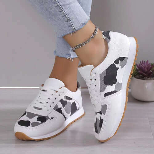 Women’s Sneakers